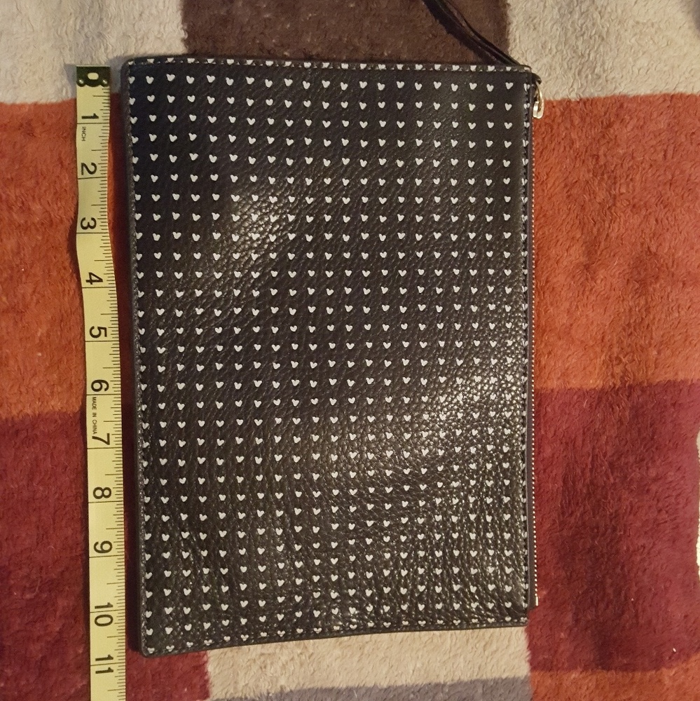 Fossil Large Pouch - image 1